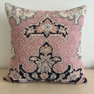 Pottery Barn Valari pillow cover, 20” square